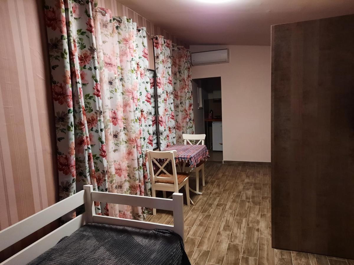 Green Villa Rodna Skopje Extérieur photo